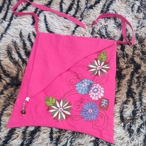 Floral Embroidered Pink Crossbody Bag